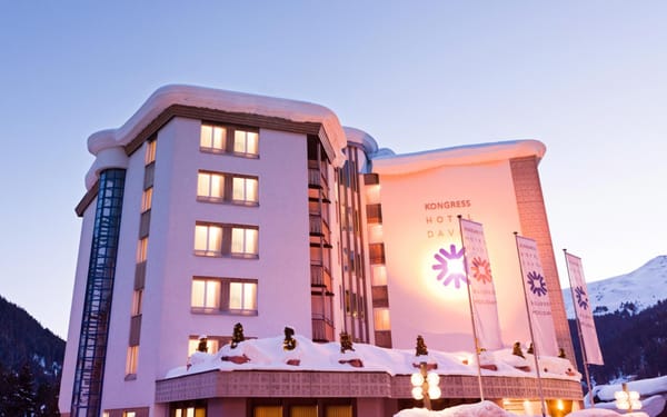 Kongress Hotel Davos by null