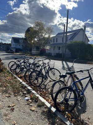 Brad’s Bike Rental & Repair by null