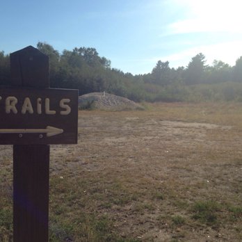 Benson's Park - Clearly marked trails - Parks Near Me - Hudson, New Hampshire