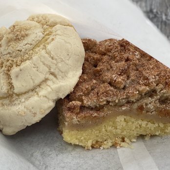 Mariachi Bakery - Mazapán conchita, churro coffee cake - Bakeries Near Me - Norwalk, California