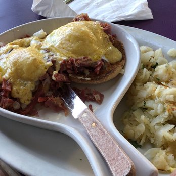 Stacks - Eggs Benedict with cold sauce - Breakfast & Brunch Near Me - Campbell, California