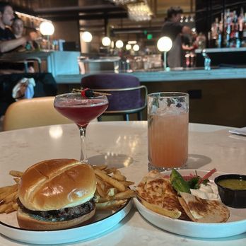 Chase Sapphire Lounge - Burgers and quesadillas - Airport Lounges Near Me - San Diego, California Chase Sapphire Lounge - Burgers and quesadillas - Airport Lounges Near Me - San Diego, California
