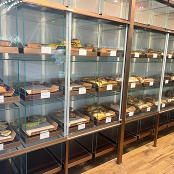 Brecotea - Bread selection - Bubble Tea Near Me - Glen Allen, Virginia Brecotea - Bread selection - Bubble Tea Near Me - Glen Allen, Virginia