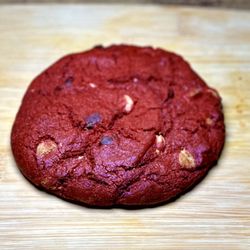 George's Terryville Av Market - Red velvet cookie
