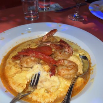 Lips - Chicago - Shrimp and grits - American Near Me - Chicago, Illinois