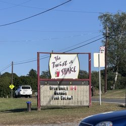 The Twist N Shake - Sign