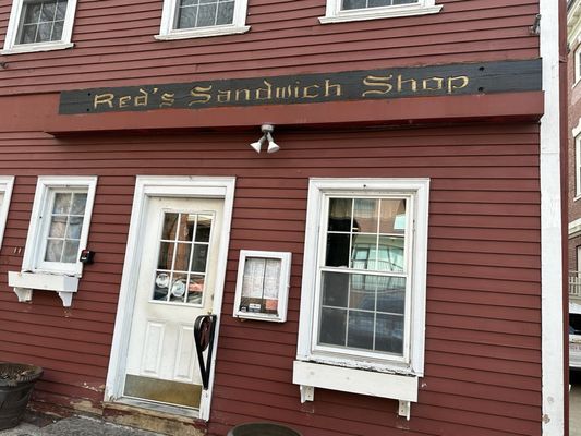 Red's Sandwich Shop by null