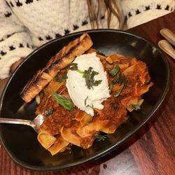 The Cook And The Cork - pappardelle bolognese