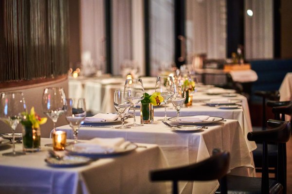 Allora Fifth Ave by null