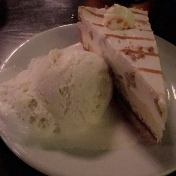 Texas de Brazil - Banana foster with ice cream - Brazilian Near Me - Pittsburgh, Pennsylvania Texas de Brazil - Banana foster with ice cream - Brazilian Near Me - Pittsburgh, Pennsylvania