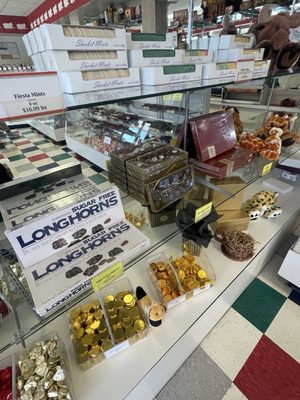Lammes Candies at Airport Blvd by null