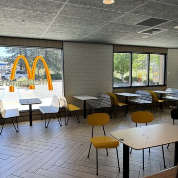 McDonald's - Fast Food Near Me - Weed, California McDonald's - Fast Food Near Me - Weed, California