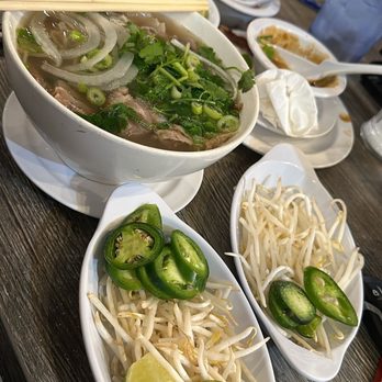 Pho So 1 - Combo 7 - Vietnamese Near Me - Las Vegas, Nevada Pho So 1 - Combo 7 - Vietnamese Near Me - Las Vegas, Nevada