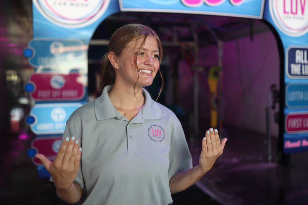 LUV CAR WASH Updated September 2024 26 Photos 739 Bethlehem Pike