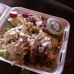Super Carniceria La Chiquita - Chile Colorado sopes