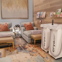 Cryo Lounge