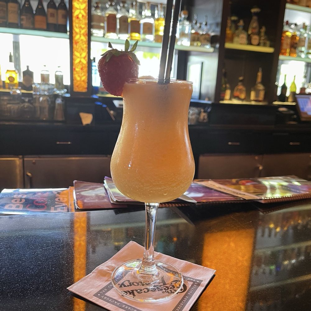 The Cheesecake Factory - Factory Peach Bellini - Desserts Near Me - Valencia, California The Cheesecake Factory - Factory Peach Bellini - Desserts Near Me - Valencia, California