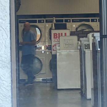 Plaza Laundromat - Laundromat Near Me - Mesa, Arizona