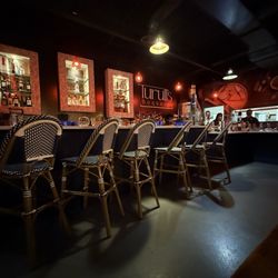 Turull’s Kitchen & Bar - View of the full bar