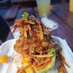 Que Toston - Stuffed Avo