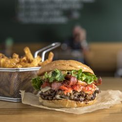 Friends & Brgrs