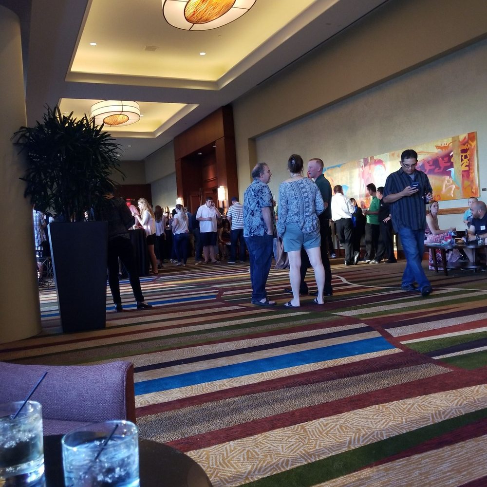 Sheraton Phoenix Downtown - Nice facility. Very new. - Hotels Near Me - Phoenix, Arizona
