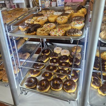 Jax Donut House - Nice selection - Donuts Near Me - Anaheim, California Jax Donut House - Nice selection - Donuts Near Me - Anaheim, California