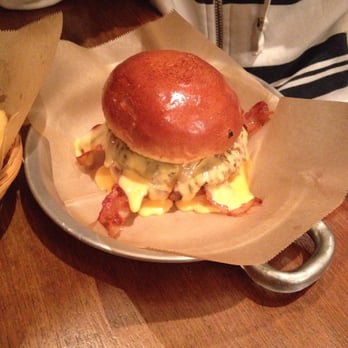 Rox Burger - Melted bacon burger - Burgers Near Me - London, XGL