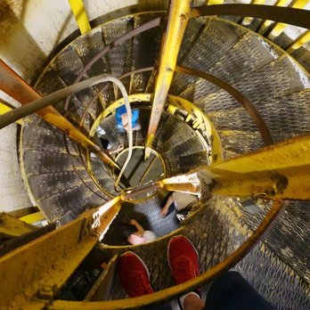 Diamond Head State Monument - Spiral metal staircase enters the bunker at the top. - Parks Near Me - Honolulu, Hawaii Diamond Head State Monument - Spiral metal staircase enters the bunker at the top. - Parks Near Me - Honolulu, Hawaii
