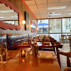 Tam Tam - Inside Table Seating