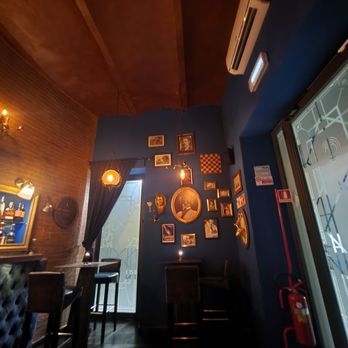 Bitter Bar - Cocktail Bars Near Me - Florence, FI