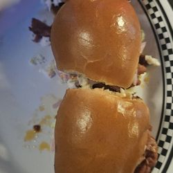 50 Yard Line Sports Bar @Pizza Como - Bbq pork sliders
