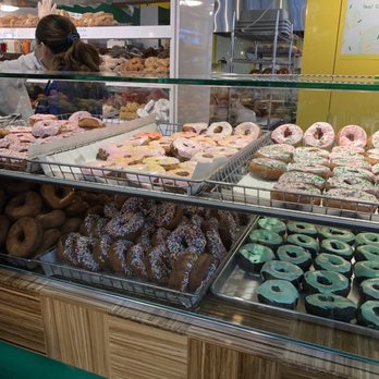 Lee's Donuts - Donuts Near Me - Vancouver, British Columbia