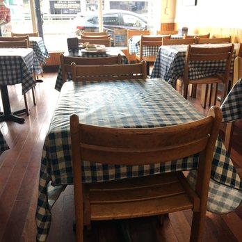 La Bella Restaurant & Pizzeria - Tables - Italian Near Me - Yonkers, New York La Bella Restaurant & Pizzeria - Tables - Italian Near Me - Yonkers, New York