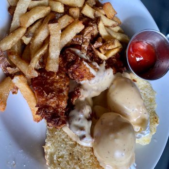 Jerry's Bar - Fried chicken Benedict - Cocktail Bars Near Me - Philadelphia, Pennsylvania Jerry's Bar - Fried chicken Benedict - Cocktail Bars Near Me - Philadelphia, Pennsylvania