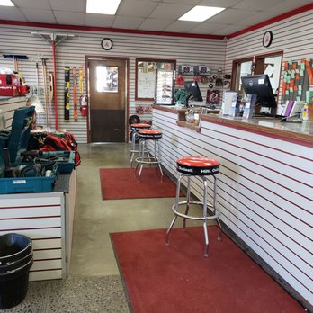 Star Rentals - The front counter - Machine & Tool Rental Near Me - Yakima, Washington