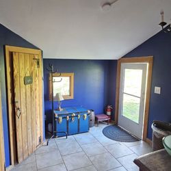 Tuckahoe Plantation - Restroom area