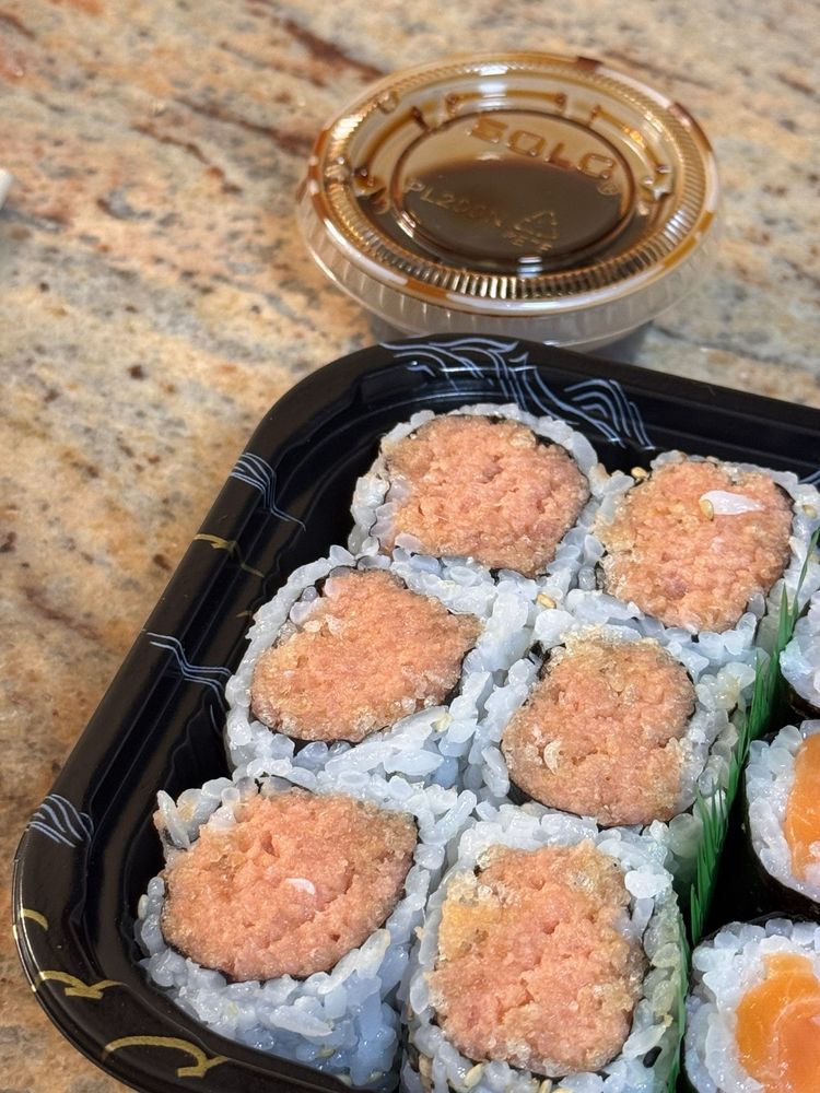 AJ'S Sushi & Cajun Seafood