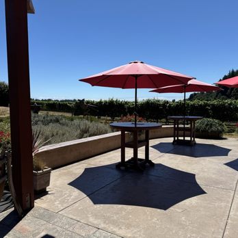 Soquel Vineyards - Outdoor patio - Wineries Near Me - Soquel, California Soquel Vineyards - Outdoor patio - Wineries Near Me - Soquel, California
