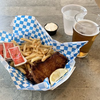 Fitzhugh Brewing - Fish & chips - Breweries Near Me - Dripping Springs, Texas Fitzhugh Brewing - Fish & chips - Breweries Near Me - Dripping Springs, Texas