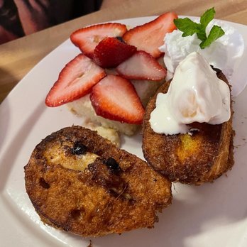 The Corner - Trio french toast - Breakfast & Brunch Near Me - Milford, Connecticut The Corner - Trio french toast - Breakfast & Brunch Near Me - Milford, Connecticut