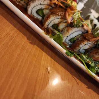Oishi Teri Sushi Bar - Fiesta Roll - Sushi Bars Near Me - Modesto, California