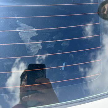 Mikes Tint Shop - Bubble in back window 3 days after tint - Home Window Tinting Near Me - Orange, California Mikes Tint Shop - Bubble in back window 3 days after tint - Home Window Tinting Near Me - Orange, California