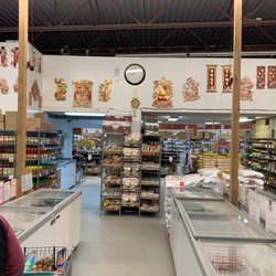 Tran's Produce & Grocery Market