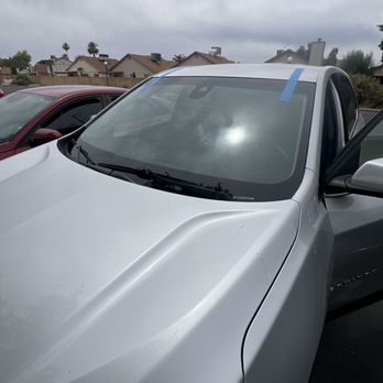 Expert Auto Glass Repair - Chevy Equinox - Windshield Installation & Repair Near Me - Phoenix, Arizona Expert Auto Glass Repair - Chevy Equinox - Windshield Installation & Repair Near Me - Phoenix, Arizona