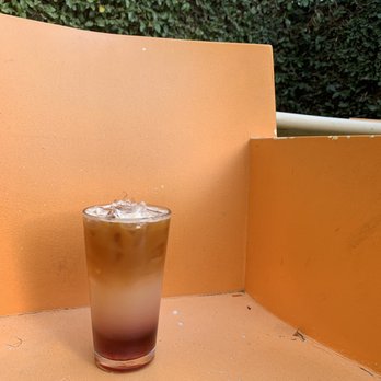 Shift Coffee House - Long Beach Lemonade! - Coffee & Tea Near Me - Sacramento, California