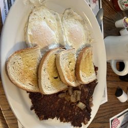 Mardee's - Hash eggs and rye toast