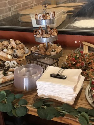 Zander's Woodfired Pizza by null