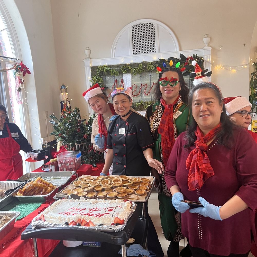 A Place for Mom - Amazing staff and great food! - Retirement Homes Near Me A Place for Mom - Amazing staff and great food! - Retirement Homes Near Me