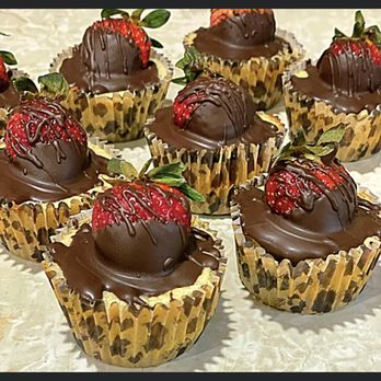 Simply Scrumptious Desserts By C - Chocolate Covered Strawberry Mini Cheesecakes $30 per dozen - Desserts Near Me
